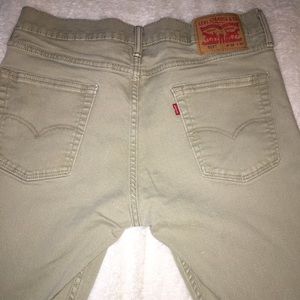 Men’s Levi’s #513 jeans